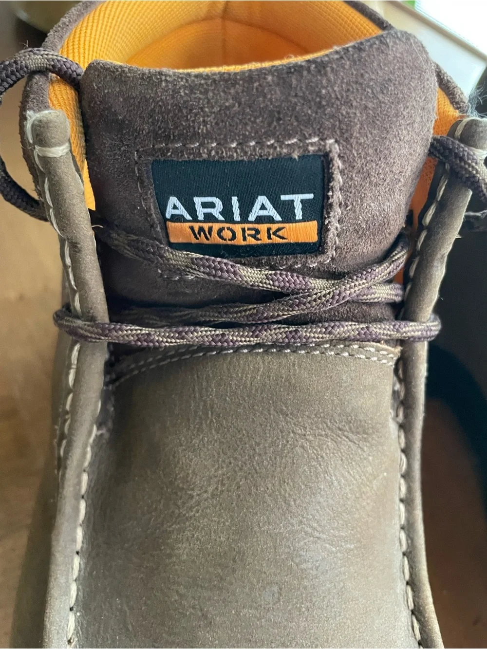 Ariat Edge LTE Brown Chukka Work Boots Composite Toe size 9.5